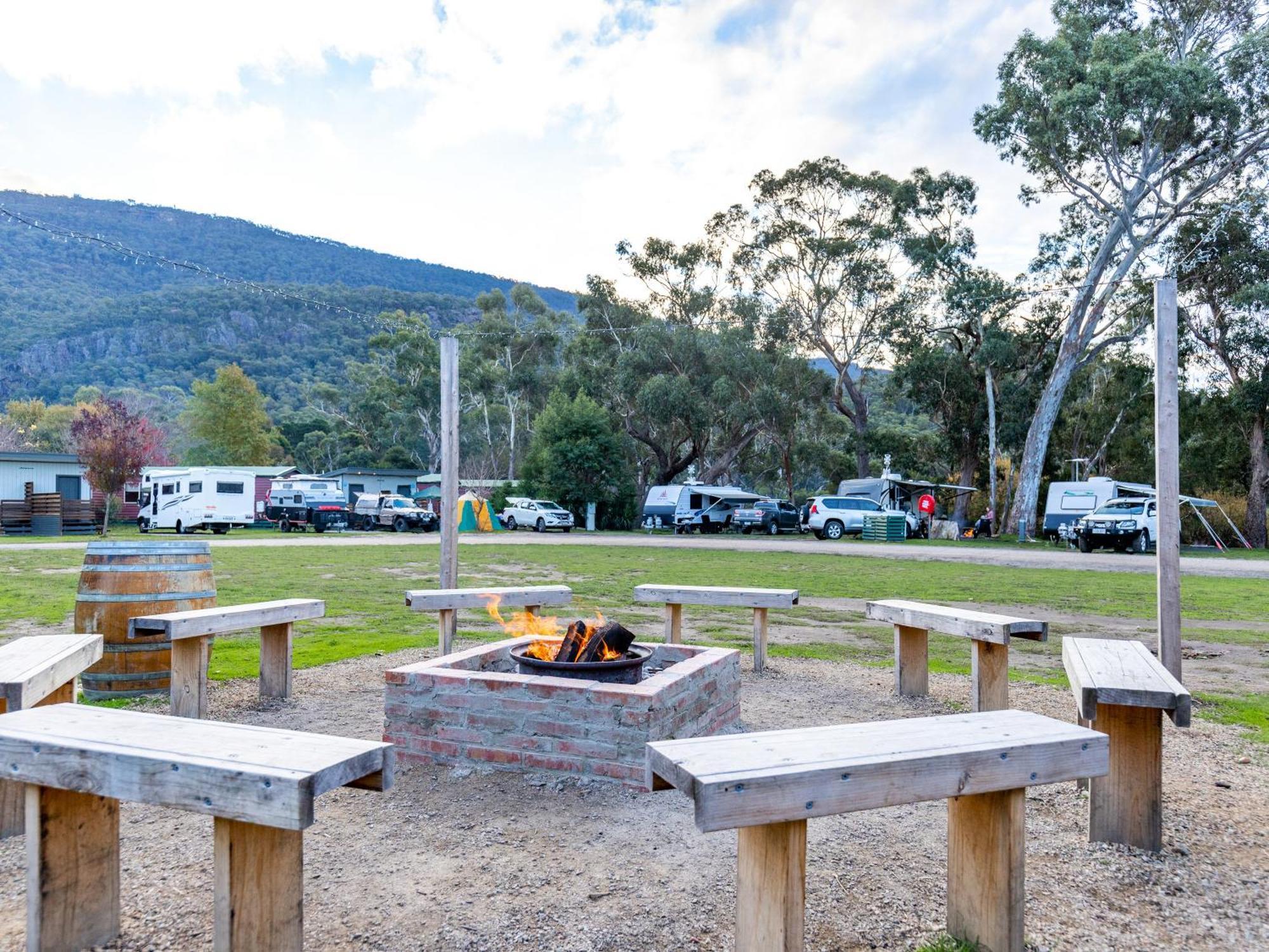 Nrma Halls Gap Holiday Park מראה חיצוני תמונה